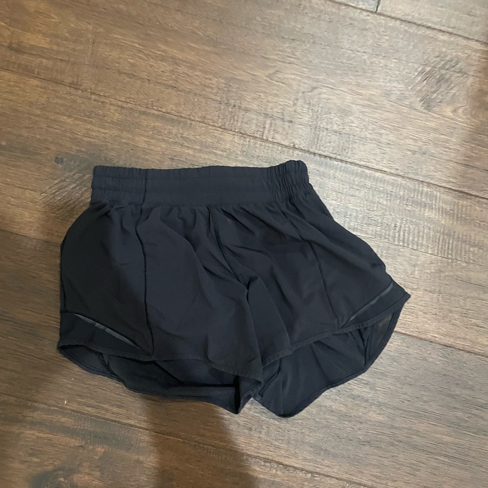 Lululemon Hotry Hot shorts